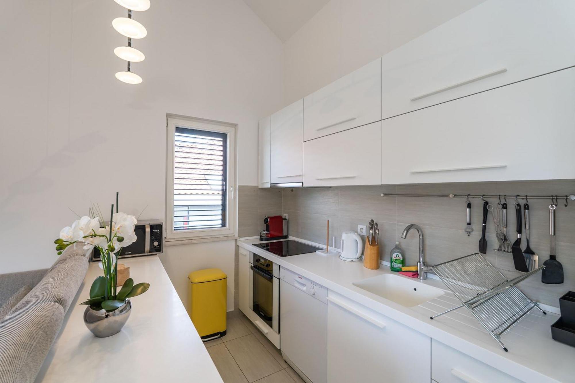 Ana Apartment *